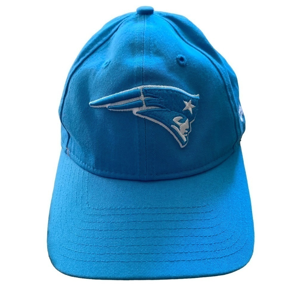 New England Patriots Retro Ladies Cap New in Periwinkle Adjustable